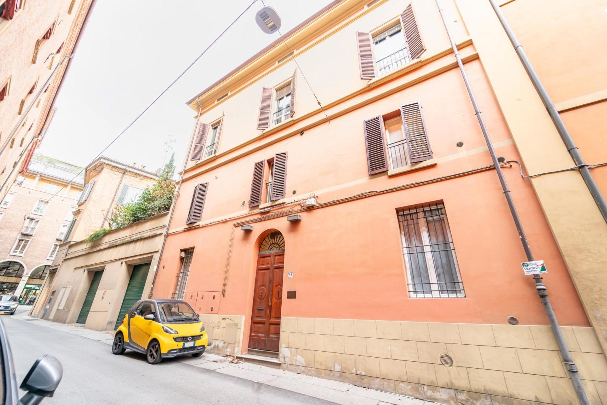 Modern Flat - Borgonuovo 23 Apartment Bologna Exterior photo